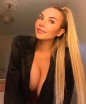 Виолета, 22
