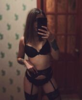 Asya, 22