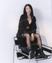 Chandria, 23